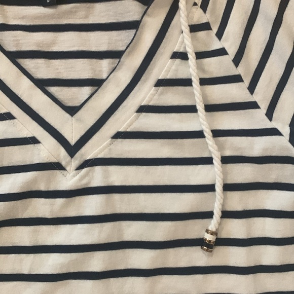 Women’s Sperry Striped Long Sleeve Shirt - Size Medium - Picture 3 of 8